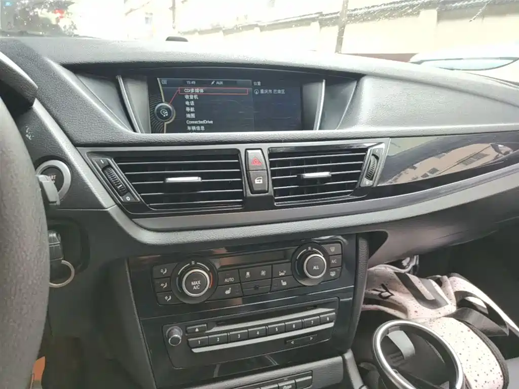 BMW X1 2015 Model sDrive18i Leading Advanced Edition фото 13