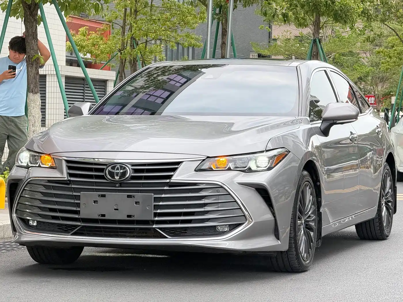 Toyota Avalon 2019 2.0L XLE Premium Edition (China VI)