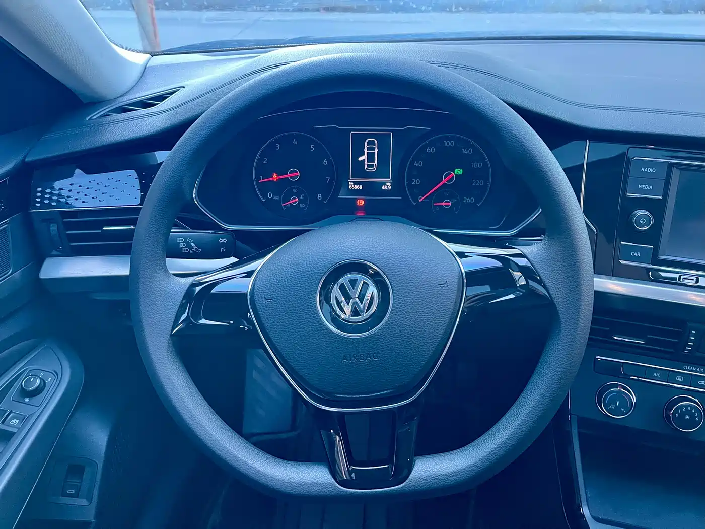 Volkswagen Passat 2019 Model 280TSI Business Edition China VI фото 14