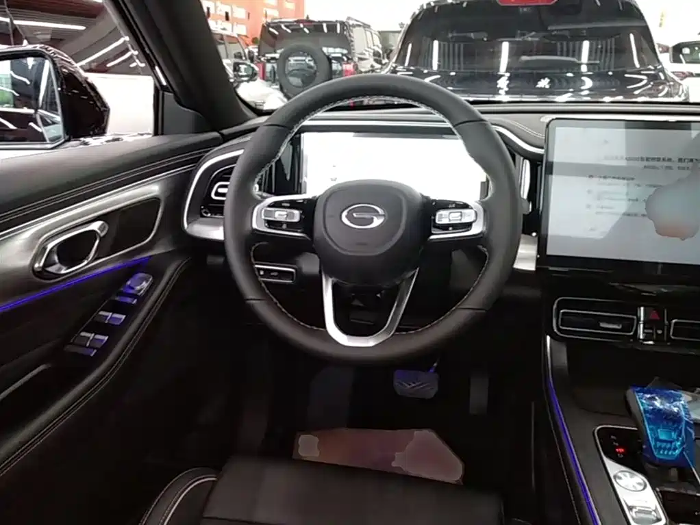 GAC Trumpchi Trumpchi GS8 2025 Pilot Series 2.0TGDI 2WD Luxury Edition 5-seater фото 11