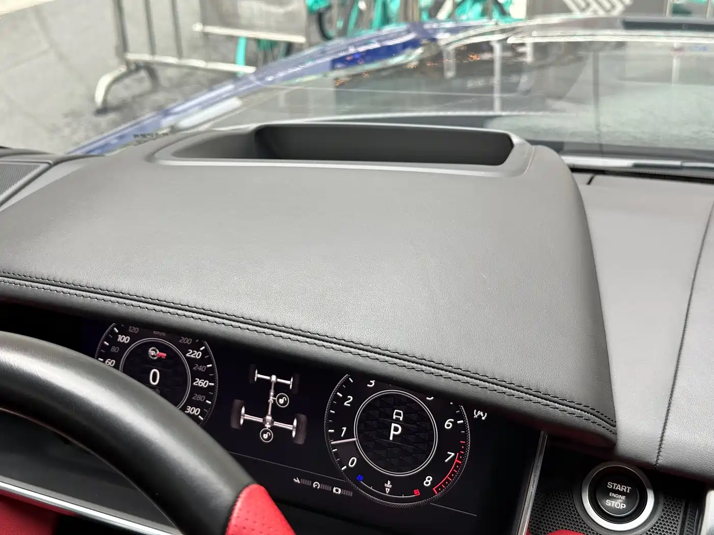 Land Rover Range Rover Sport 2022 5.0 SC V8 SVR фото 17