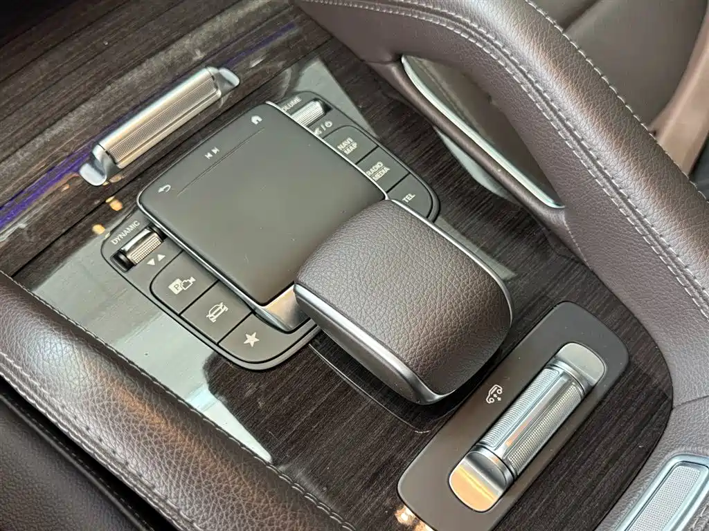 Mercedes-Benz GLS 2021 GLS 450 4MATIC Fashion фото 15
