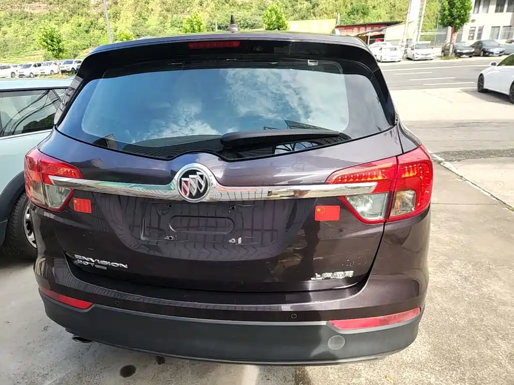 Photo 6 - Buick Envision Plus