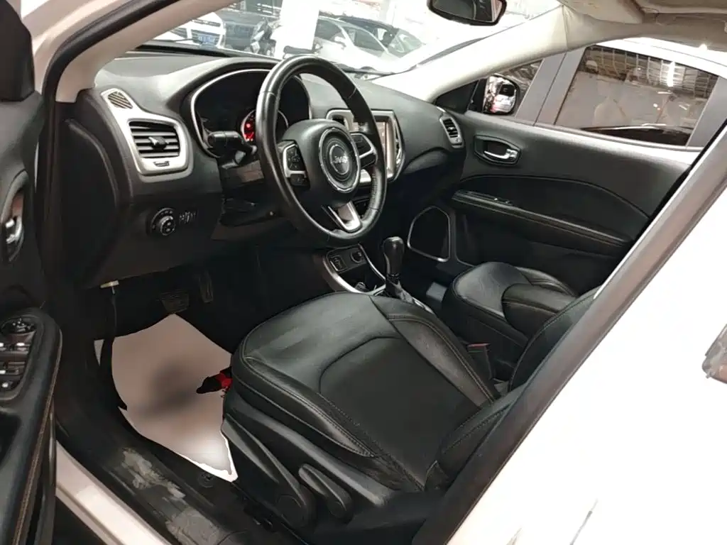 Jeep Compass 2017 2017 200T Automatic Family Edition