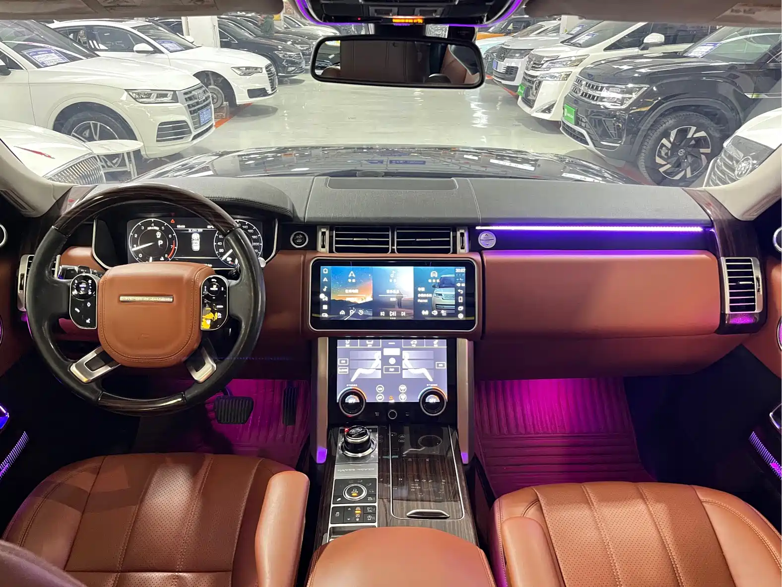 Фото 9 - Land Rover Range Rover