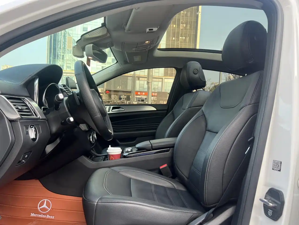 Mercedes-Benz GLE Coupe 2017 GLE 320 4MATIC Coupe SUV фото 6