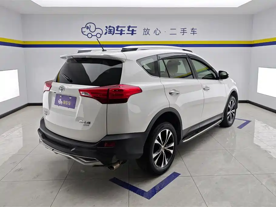 Toyota RAV4 Rongfang 2013 2.5L Auto 4WD Luxury фото 3