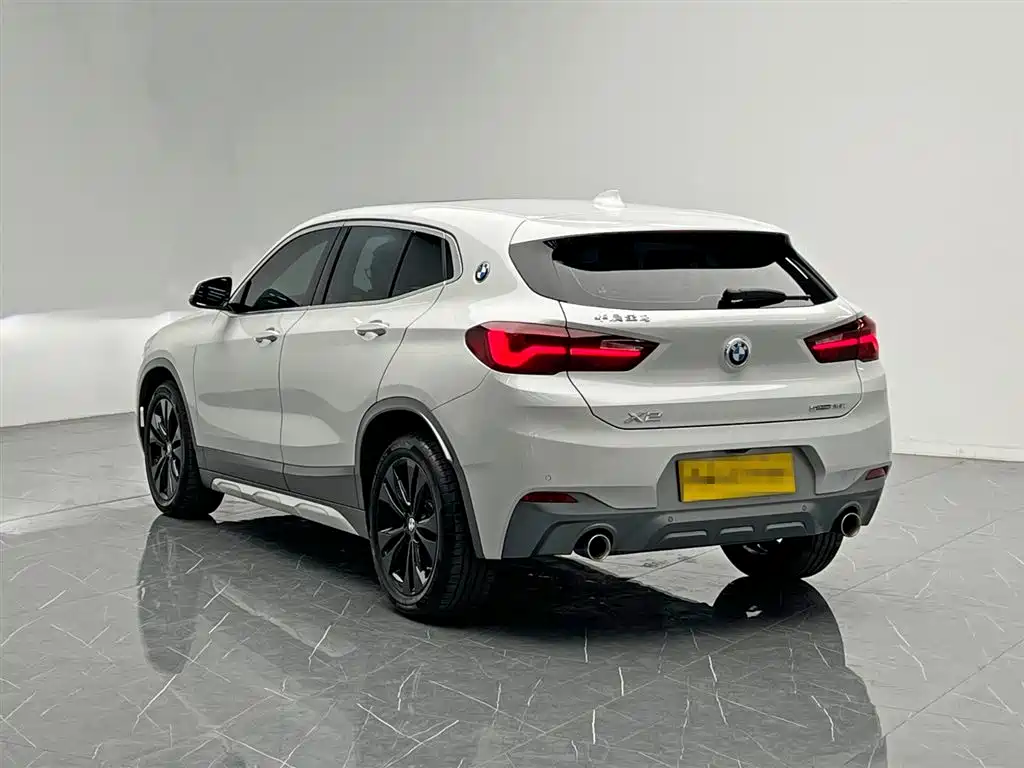 BMW X2 2023 sDrive25i M Off-Road Package фото 4