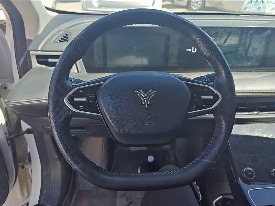 NEZHA AUTOMOBILE NEZHA U