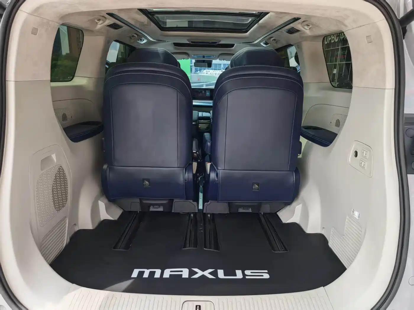SAIC Maxus Dajia 9 2022 2022 Long Range Alpine Flagship