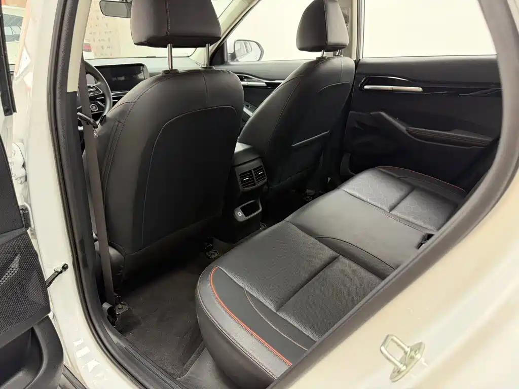 Kia Seltos 2026 2023 1.5L CVT Luxury Edition