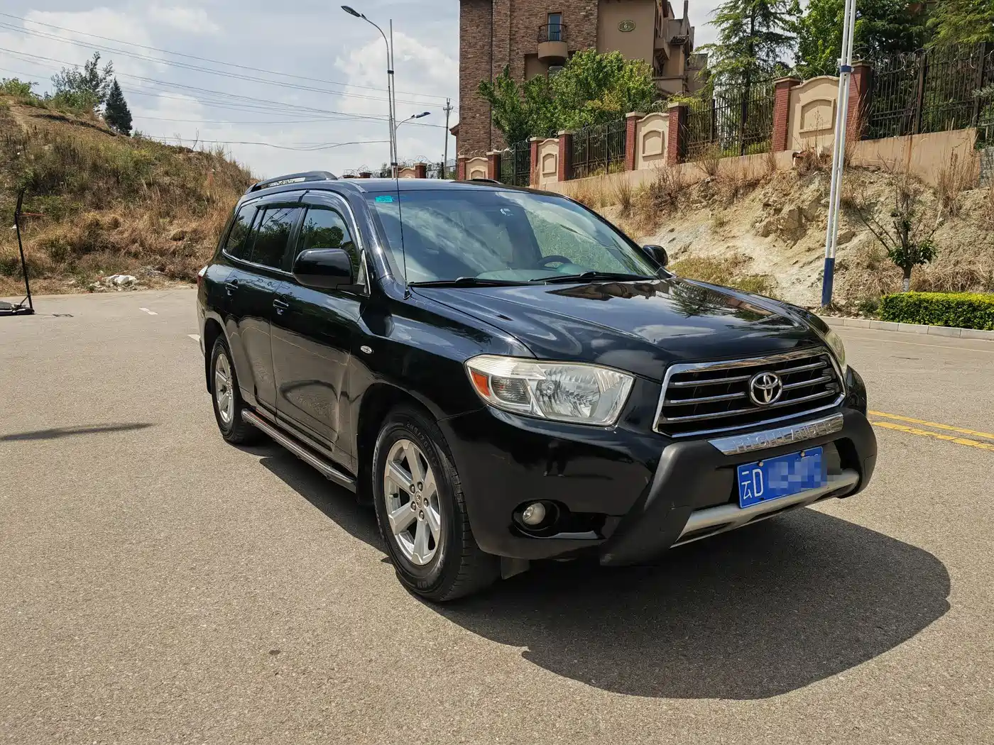 Toyota Highlander 2012 3.5L 4WD 7-Seater Elite Edition фото 2