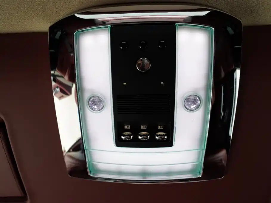 Rolls-Royce Phantom 2012 2013 6.7L Standard