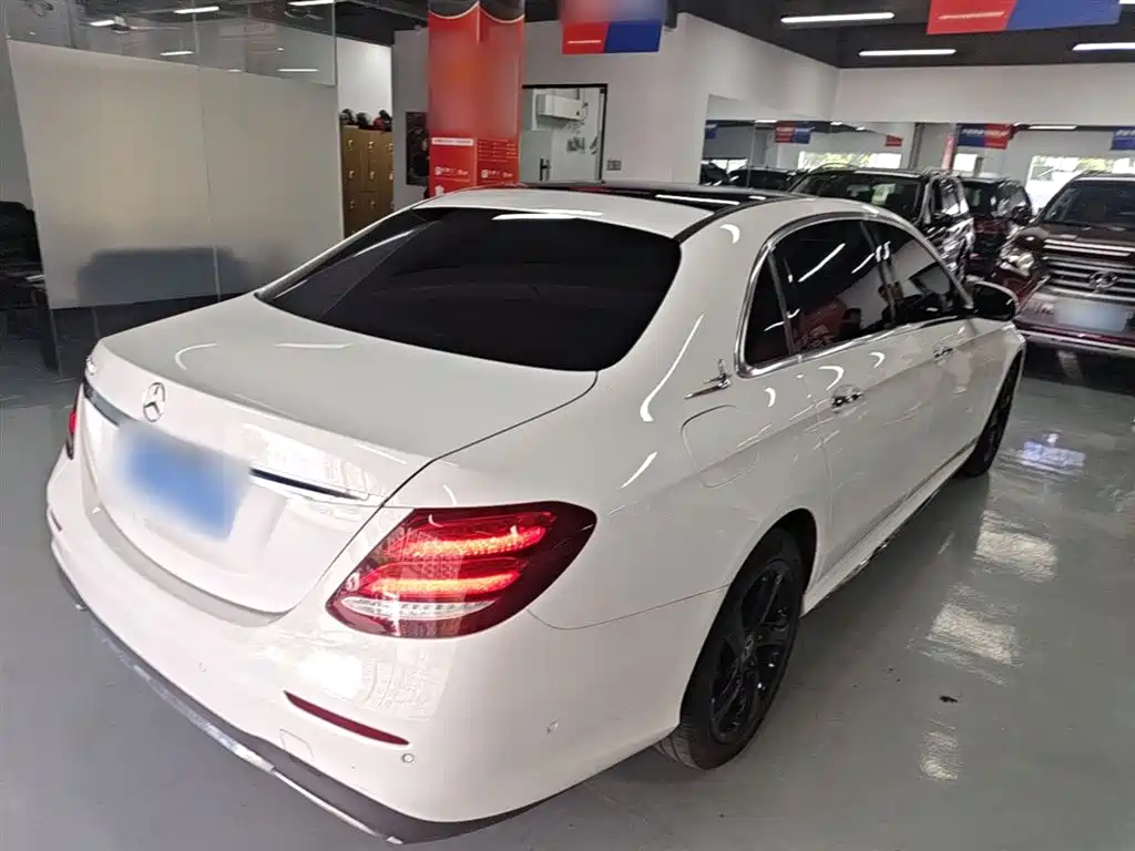 Mercedes-Benz E-Class 2018 Facelift E 300 L Sport Fashion фото 7