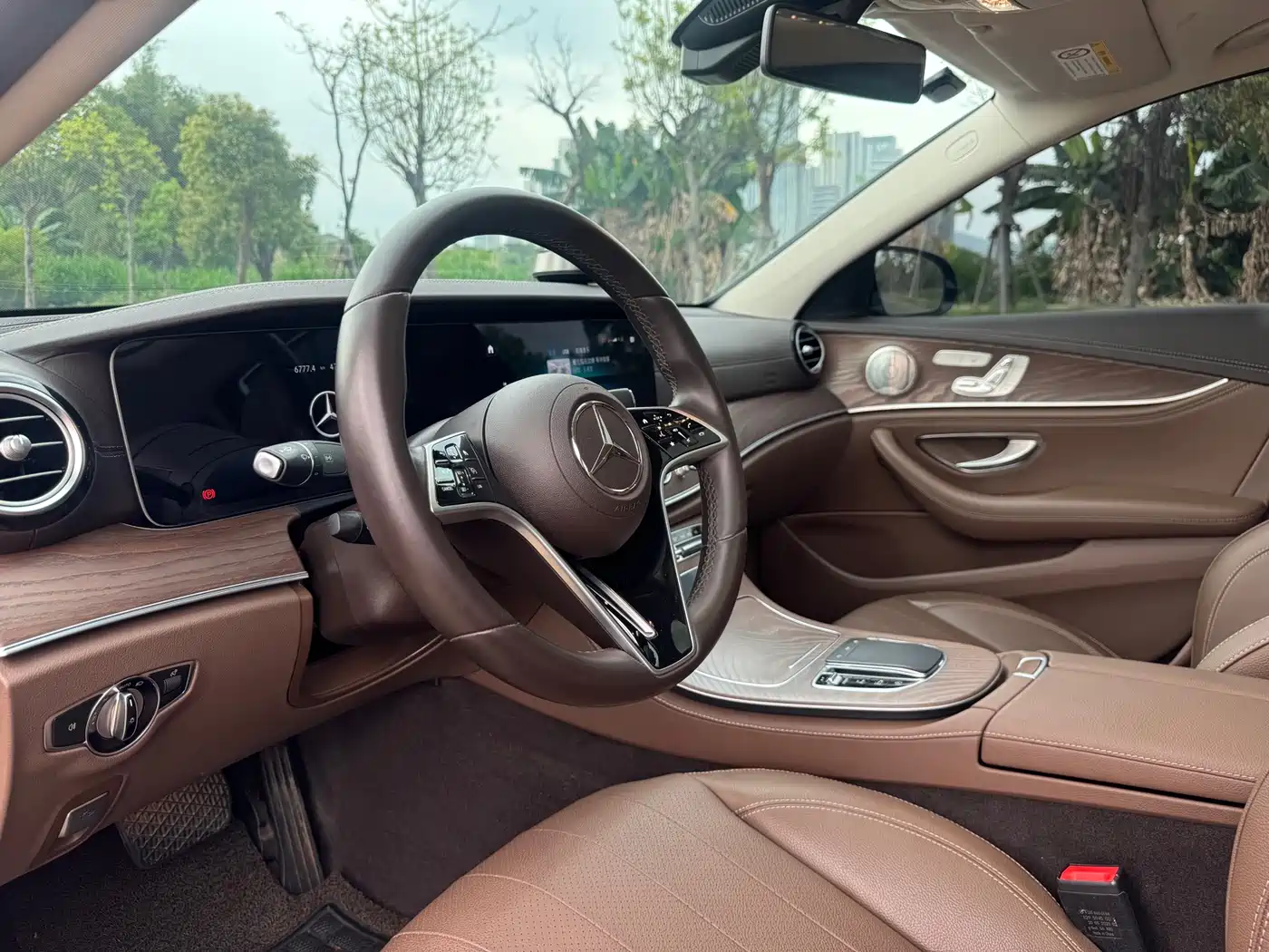 Mercedes-Benz E-Class 2023 E 300 L Luxury фото 11