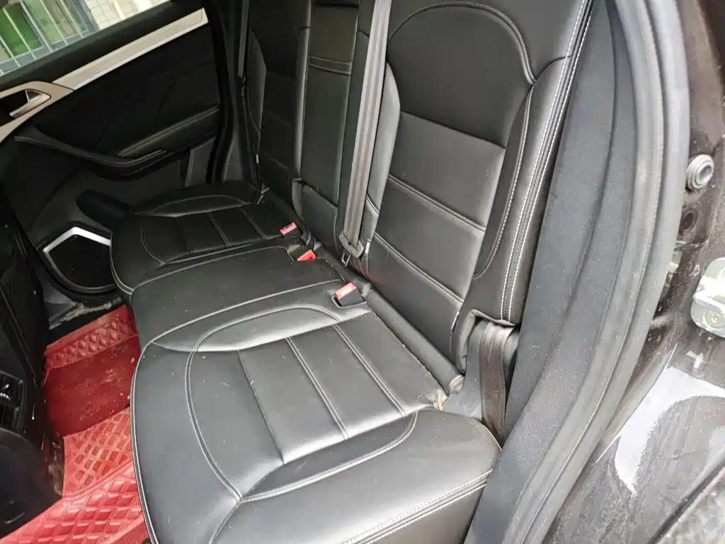 Photo 13 - Haval H7