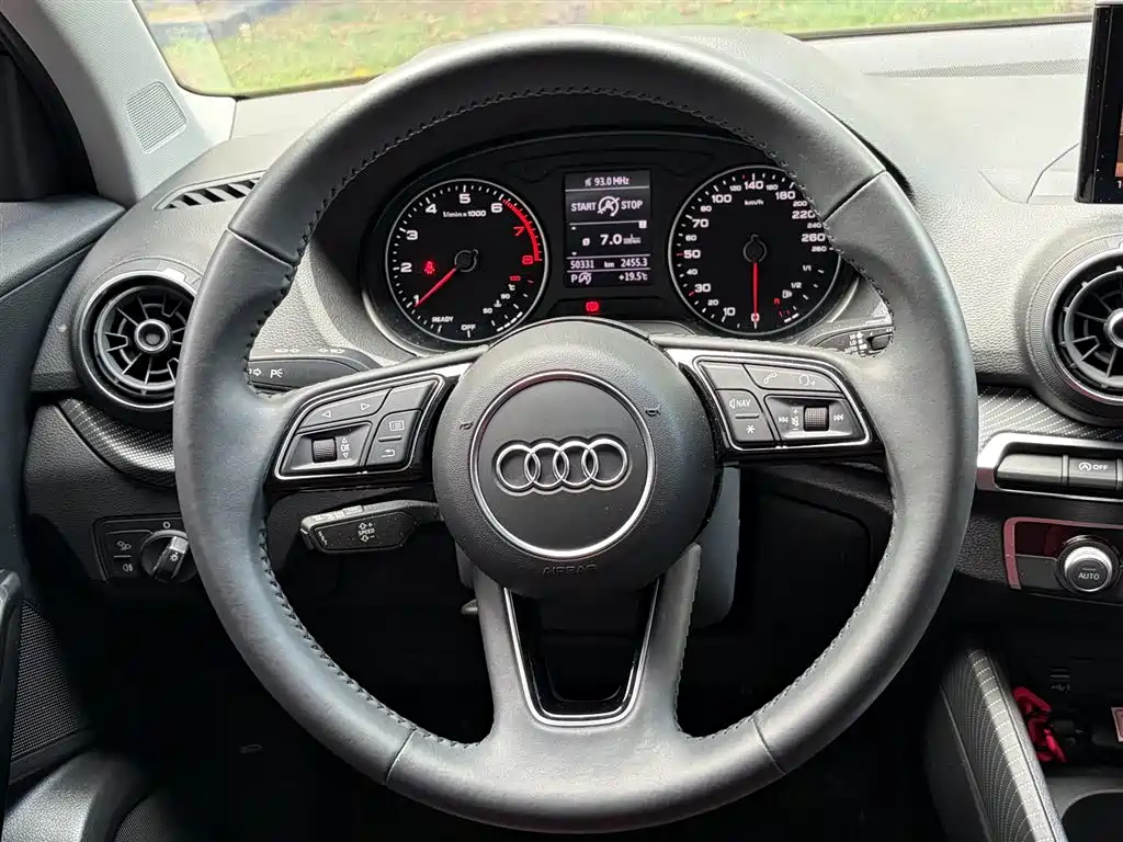 Audi Q2L 2021 Model 35 TFSI Fashion Dynamic фото 17