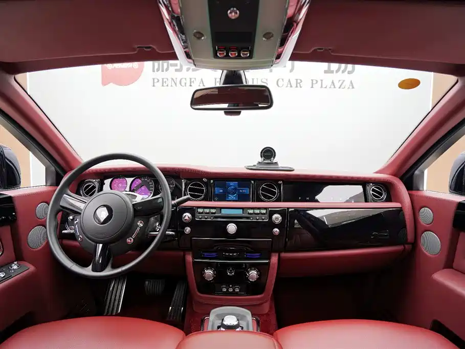 Rolls-Royce Phantom 2012 2013 6.7L Standard