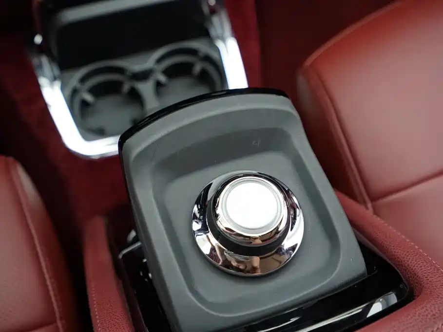 Rolls-Royce Phantom 2012 2013 6.7L Standard