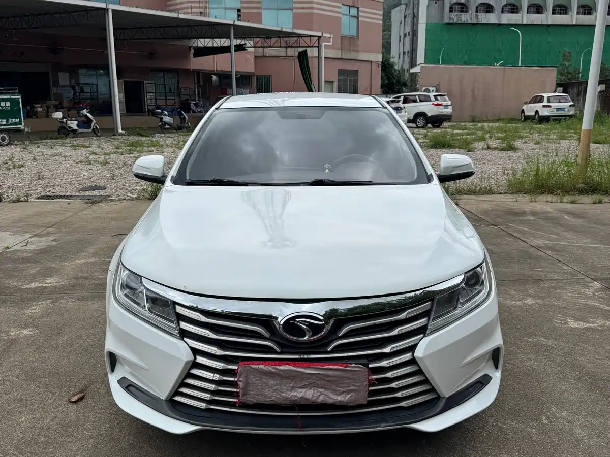 Soueast A5 Wing Dance 2020 2019 1.5L CVT Luxury Edition China V
