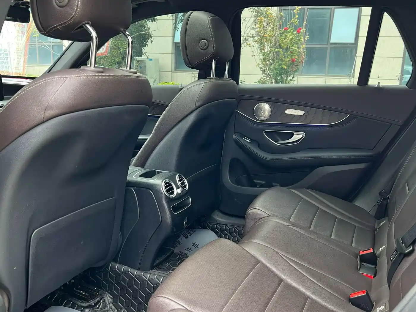 Mercedes-Benz GLC 2020 GLC 300 L 4MATIC Dynamic фото 7