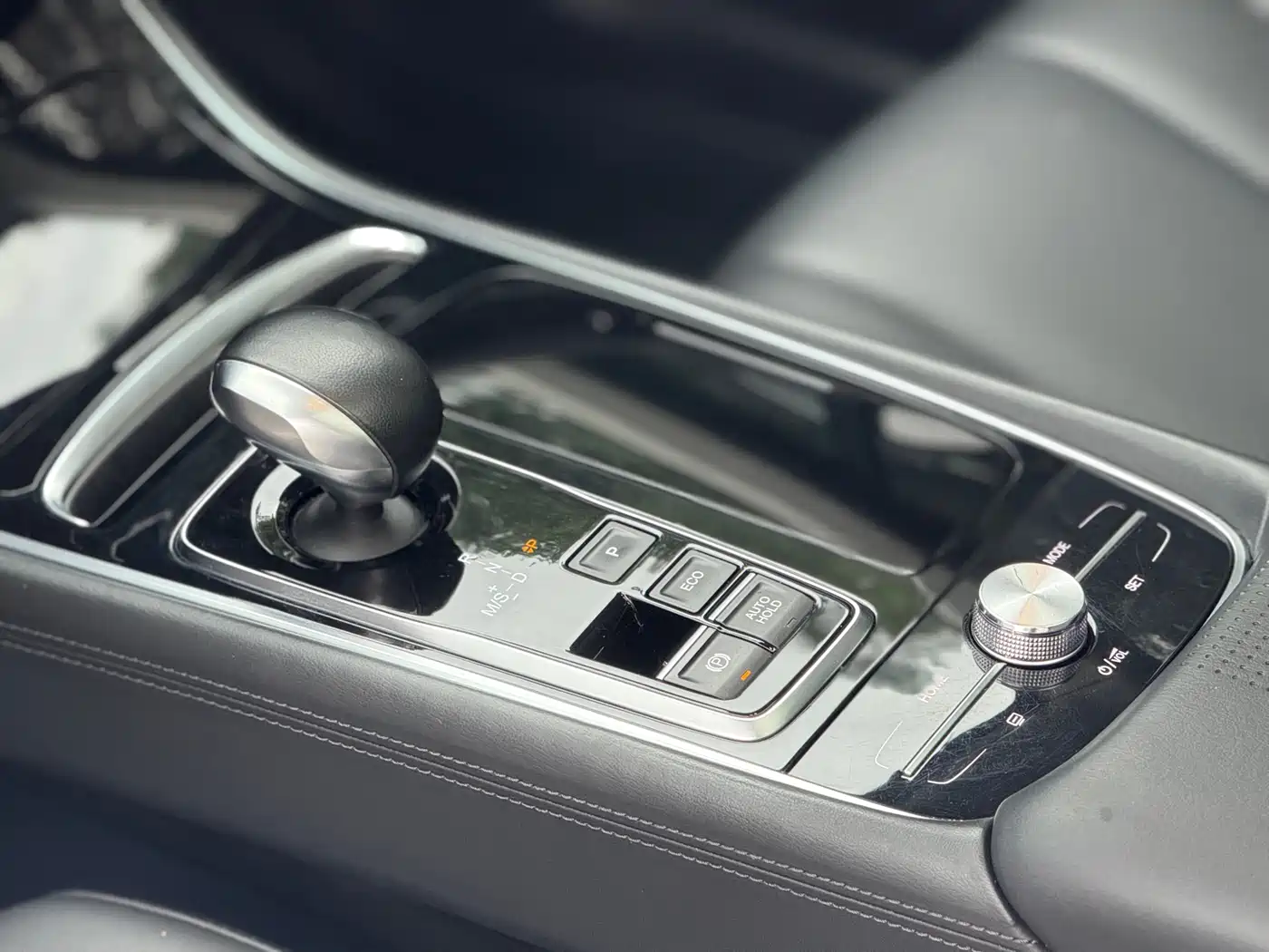 GAC Trumpchi Trumpchi GA6 2019 270T Automatic Premium Edition фото 17