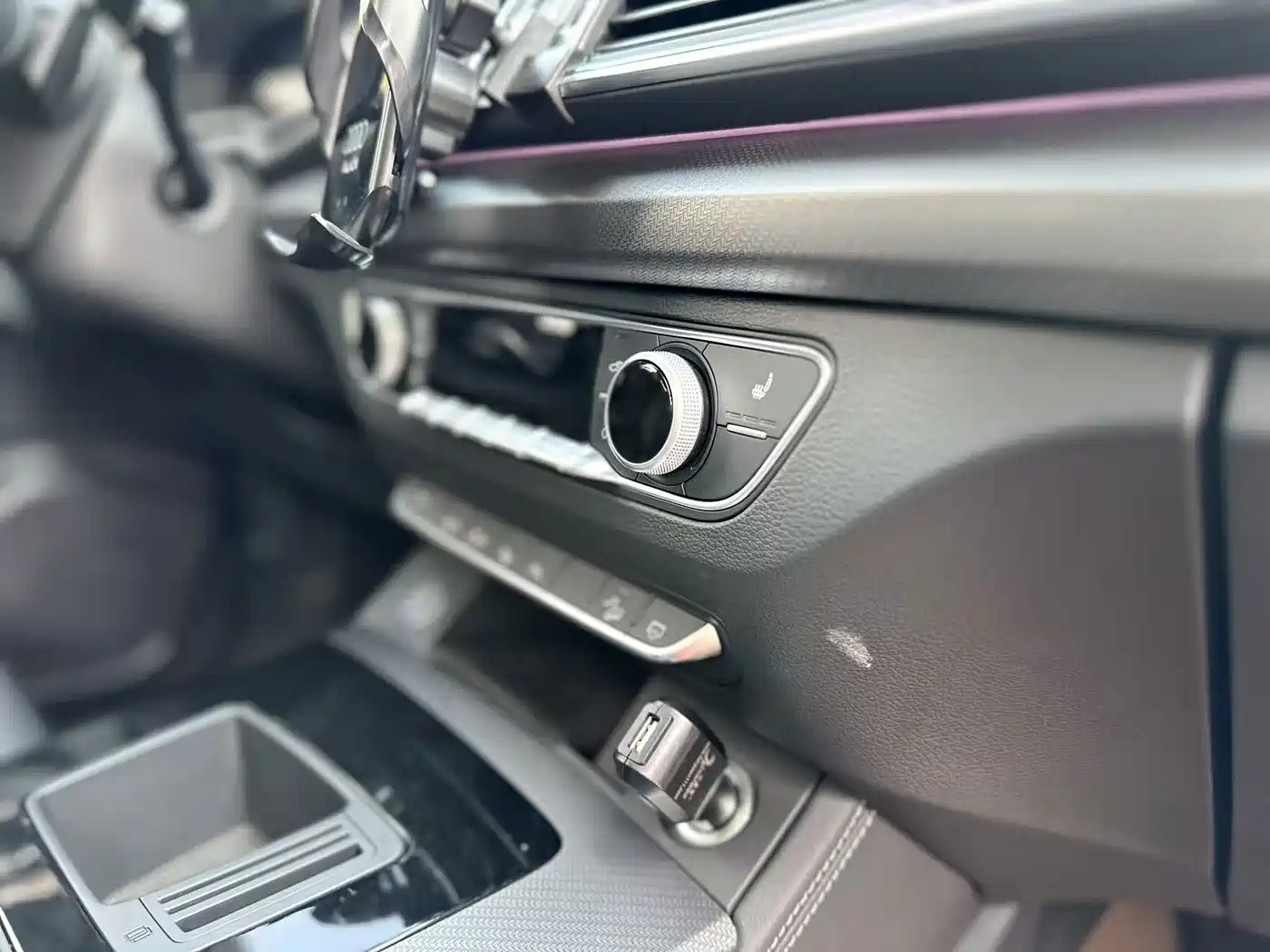 Audi Q5L 2022 40T Luxury Dynamic фото 23