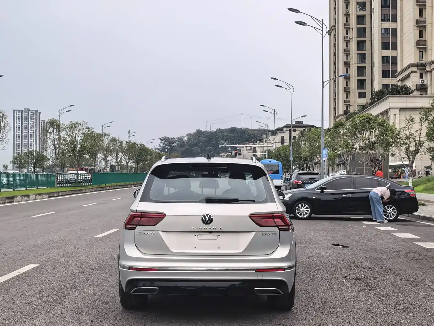 Volkswagen Tiguan L 2022 330TSI Automatic 2WD Smart Edition фото 5