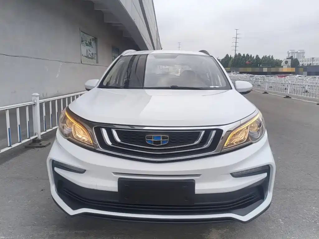 Photo 3 - Geely Vision X3
