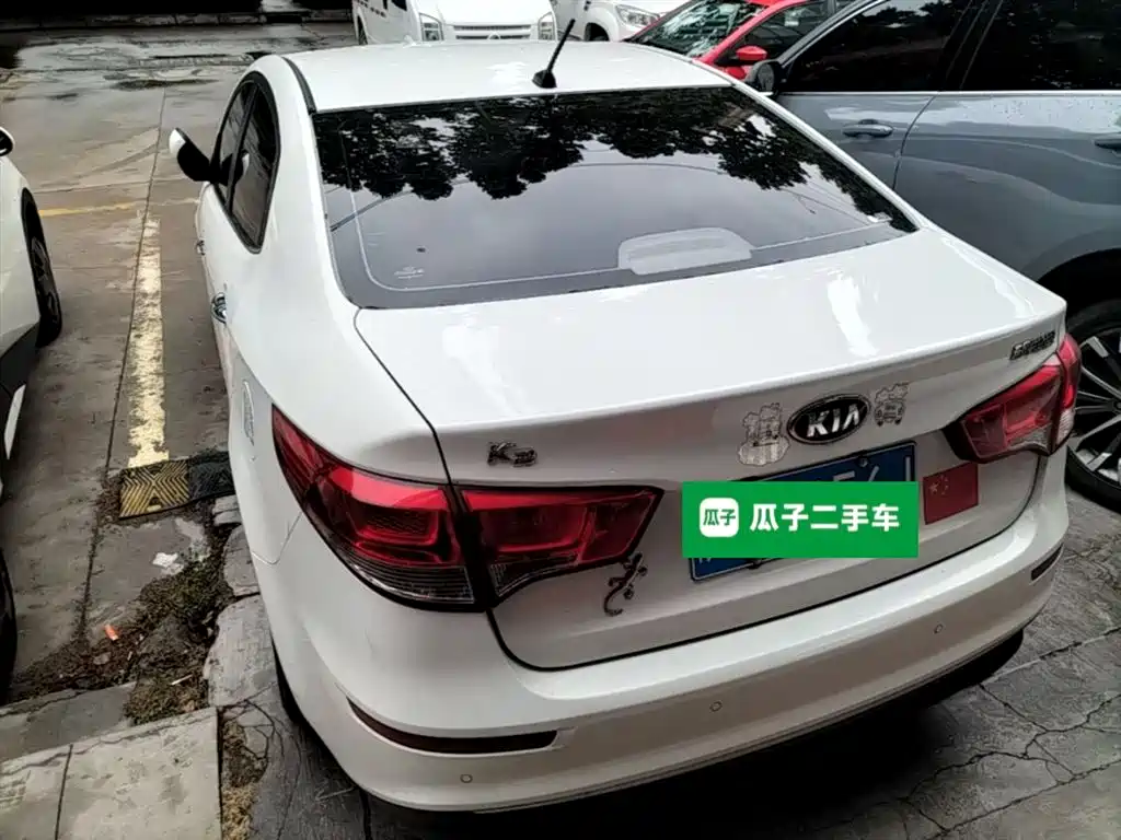 Kia K2 2015 Sedan 1.4L AT GLS фото 5