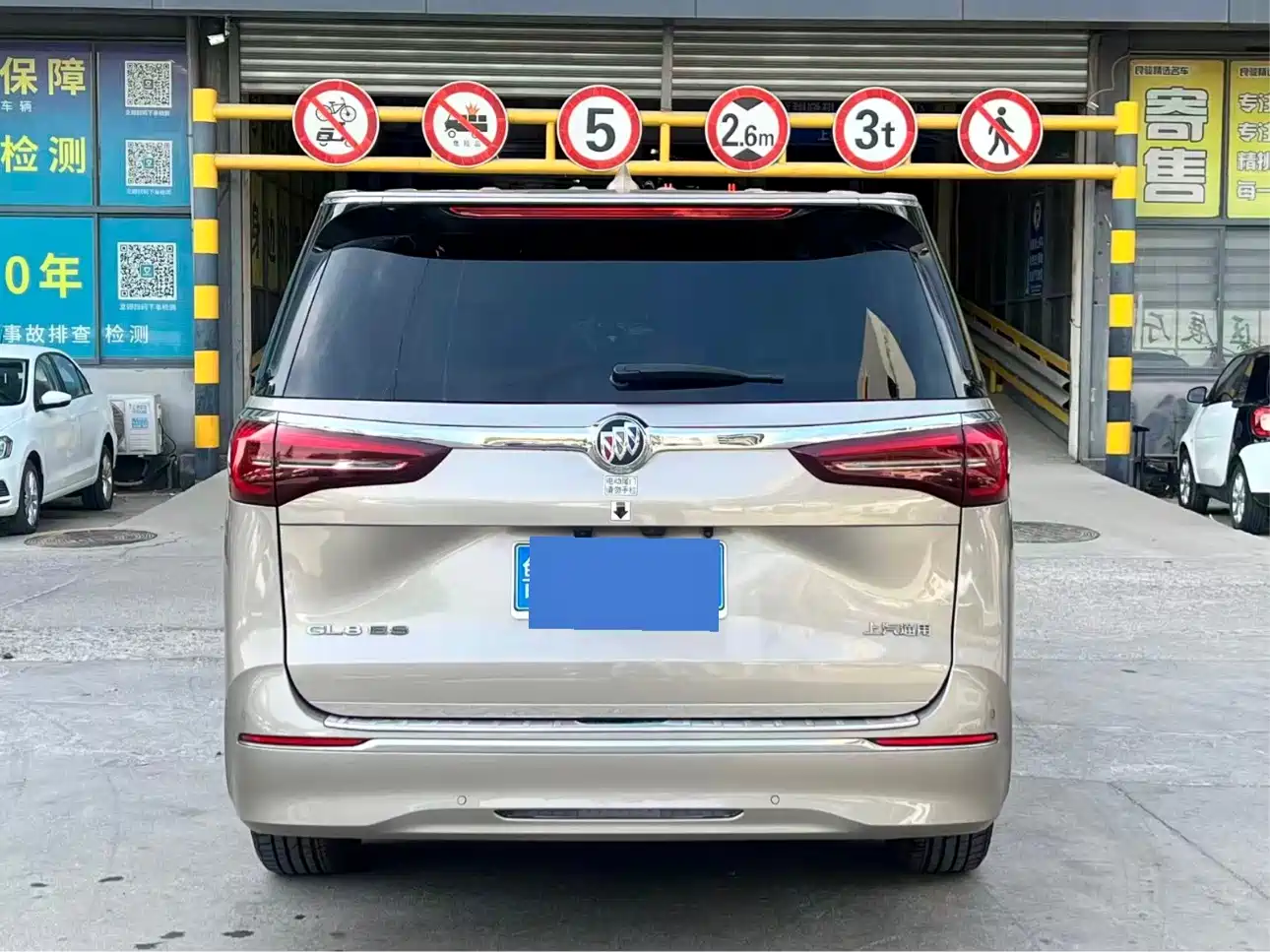 BUICK GL8