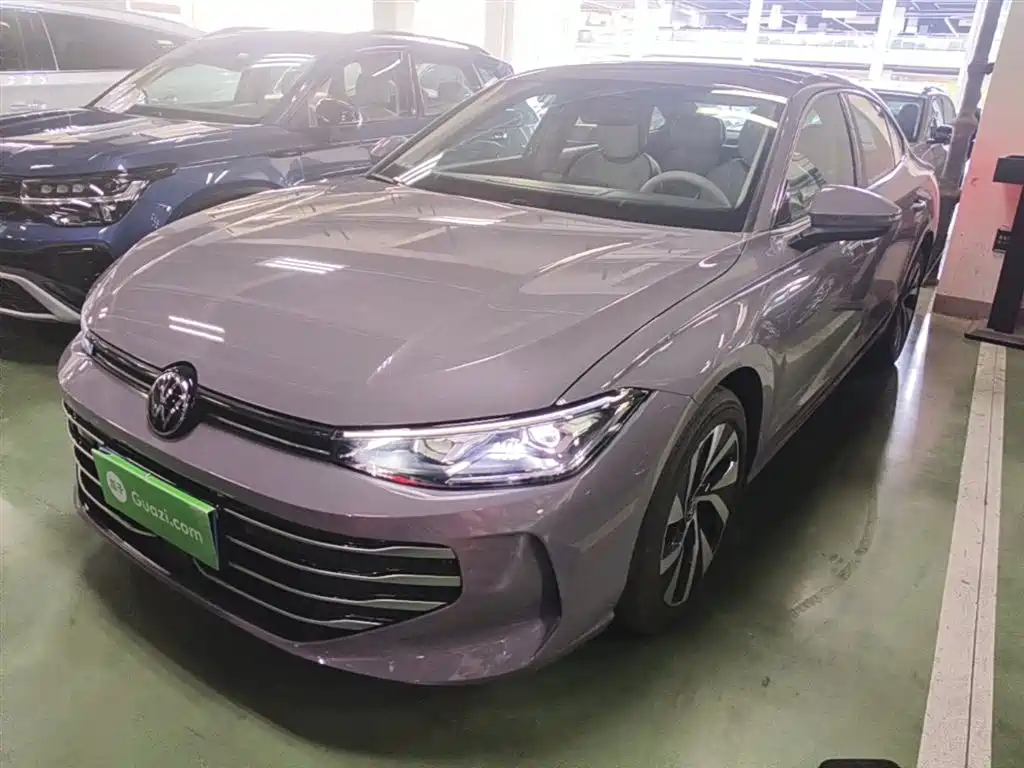Volkswagen Passat 2025 Pro 380TSI Dragon Glory Edition