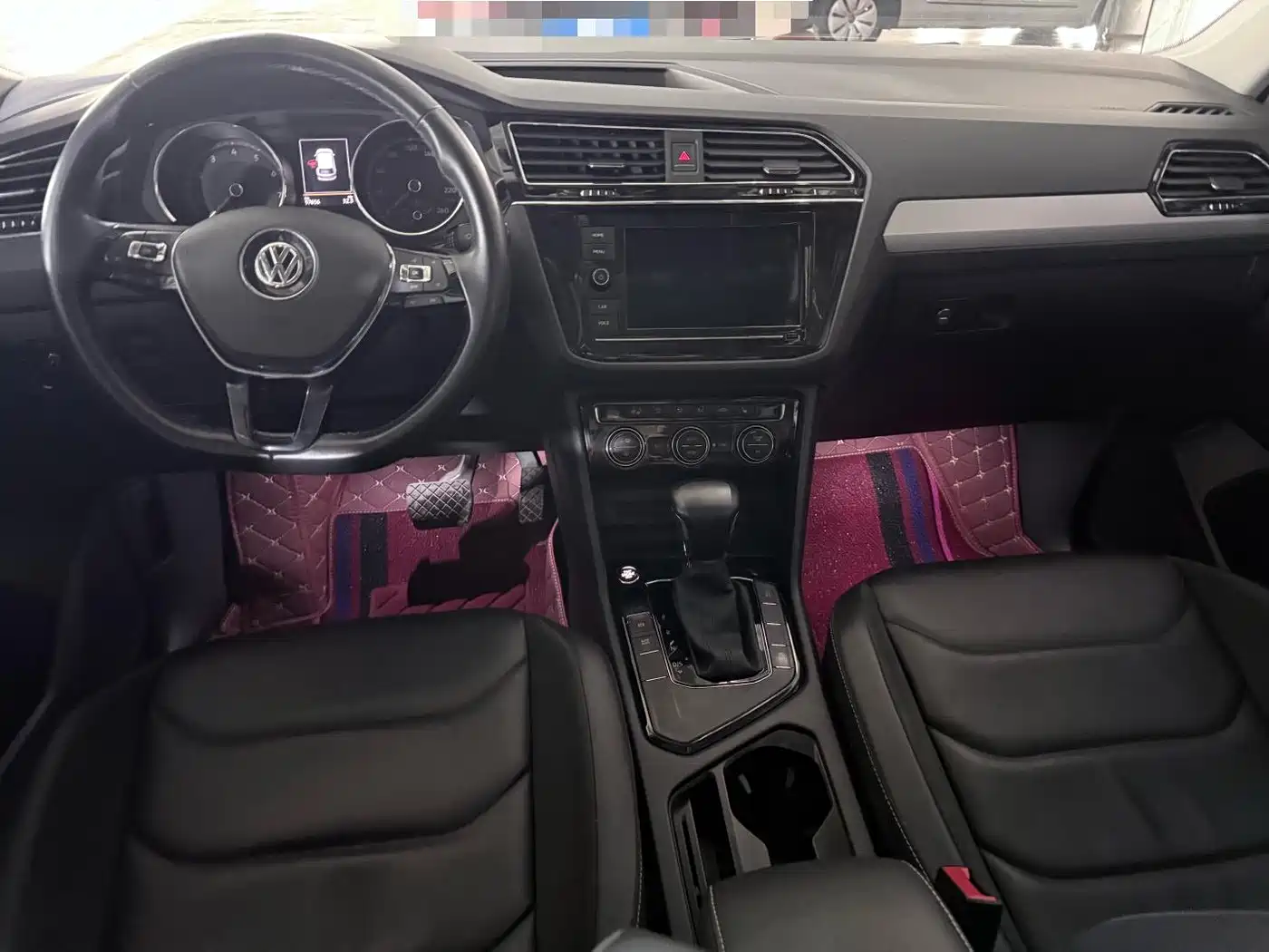 Volkswagen Tiguan L 2018 Facelift 330TSI Automatic 2WD Luxury Edition фото 14