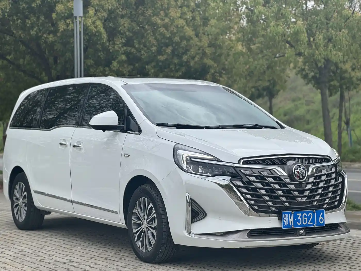 BUICK GL8
