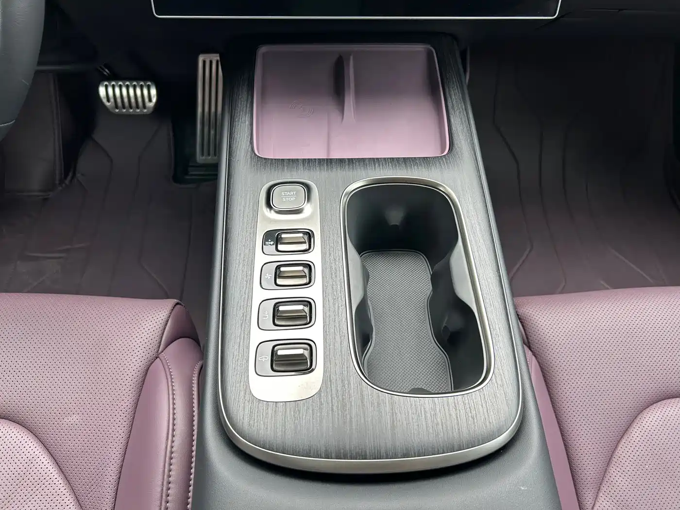 Xiaomi Auto Xiaomi SU7 2024 AWD Extended Range Advanced Smart Driving Max Edition фото 12