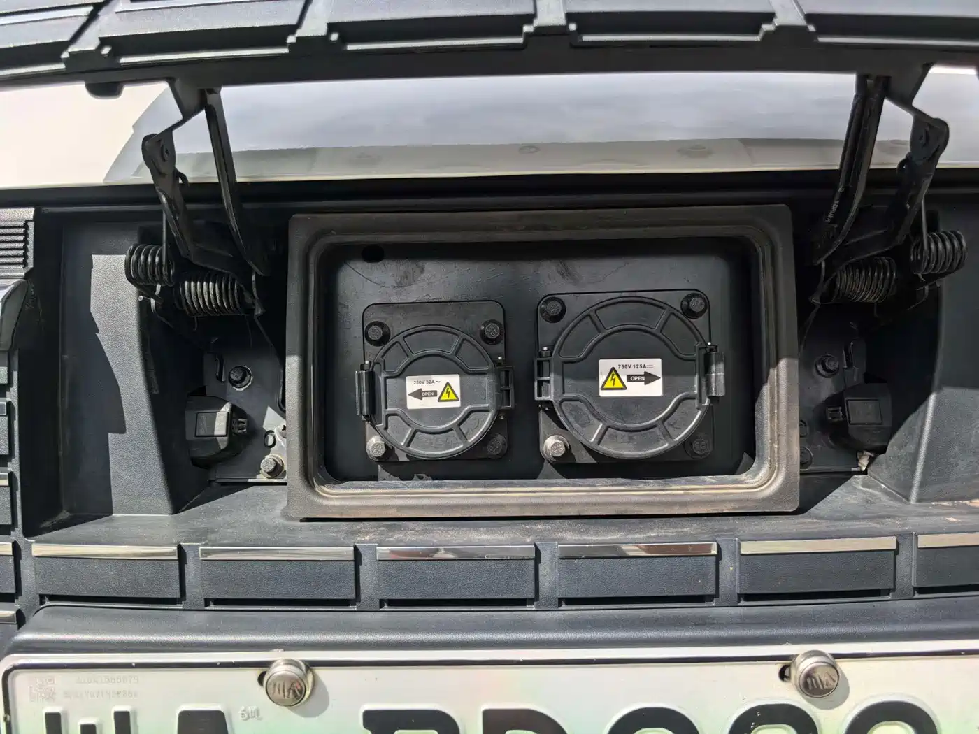 BYD Yuan New Energy 2020 2019 EV535 Smart Connected Trend Leader Type