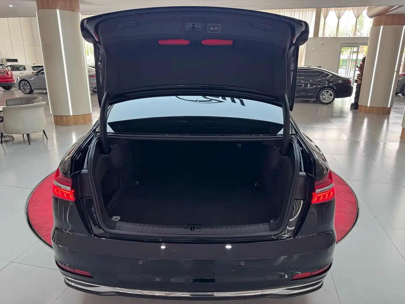 Audi A6L 2023 45 TFSI quattro Premium Elegance фото 11