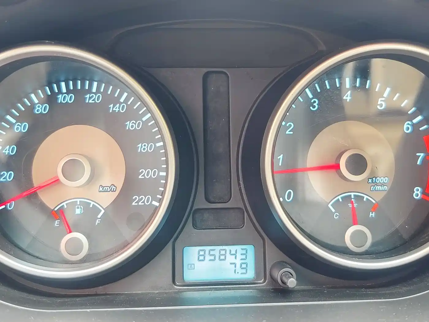 Buick Excelle 2011 1.6LE-MT фото 16