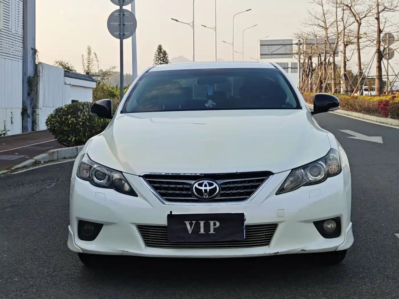 Toyota Reiz 2012 2.5V Grace Elite Styling Edition фото 2