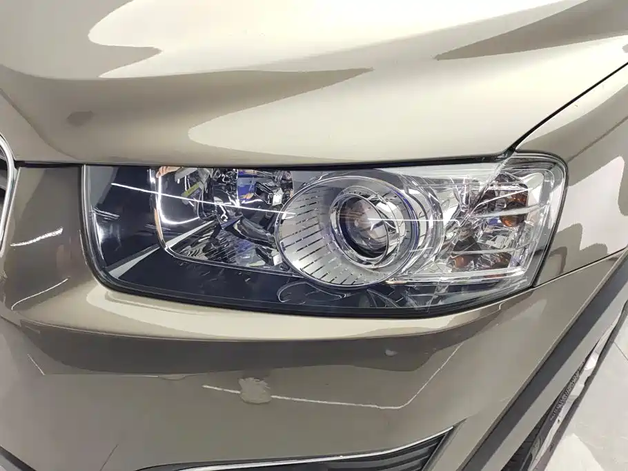 Chevrolet Captiva 2016 2015 2.4L 2WD Urban Edition 7-seater