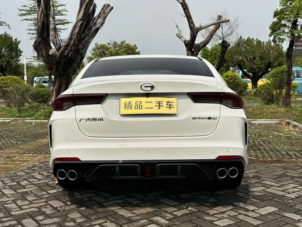 GAC Trumpchi Trumpchi Emkoo 2023 270T DCT J16 Edition фото 8
