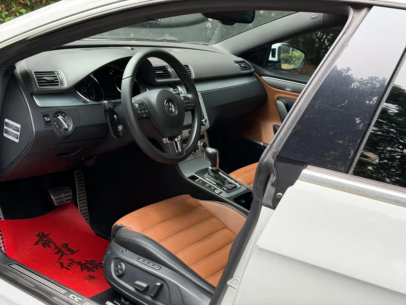 Volkswagen FAW-Volkswagen CC 2013 2.0TSI Ultimate фото 4