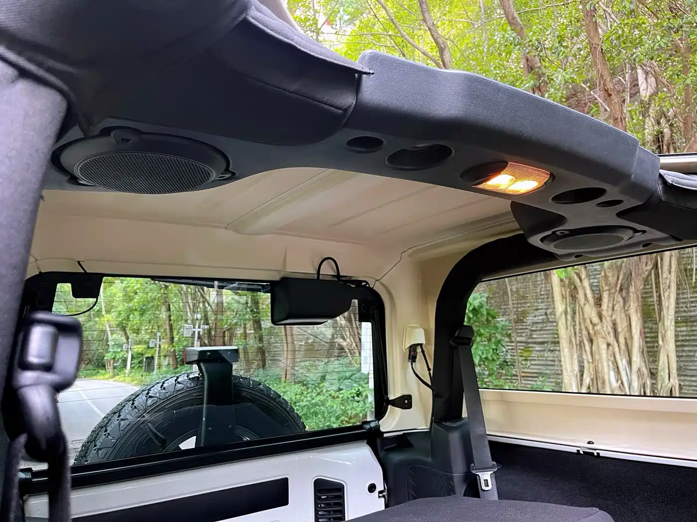 Jeep Wrangler 2011 2011 3.8L Rubicon 2-Door