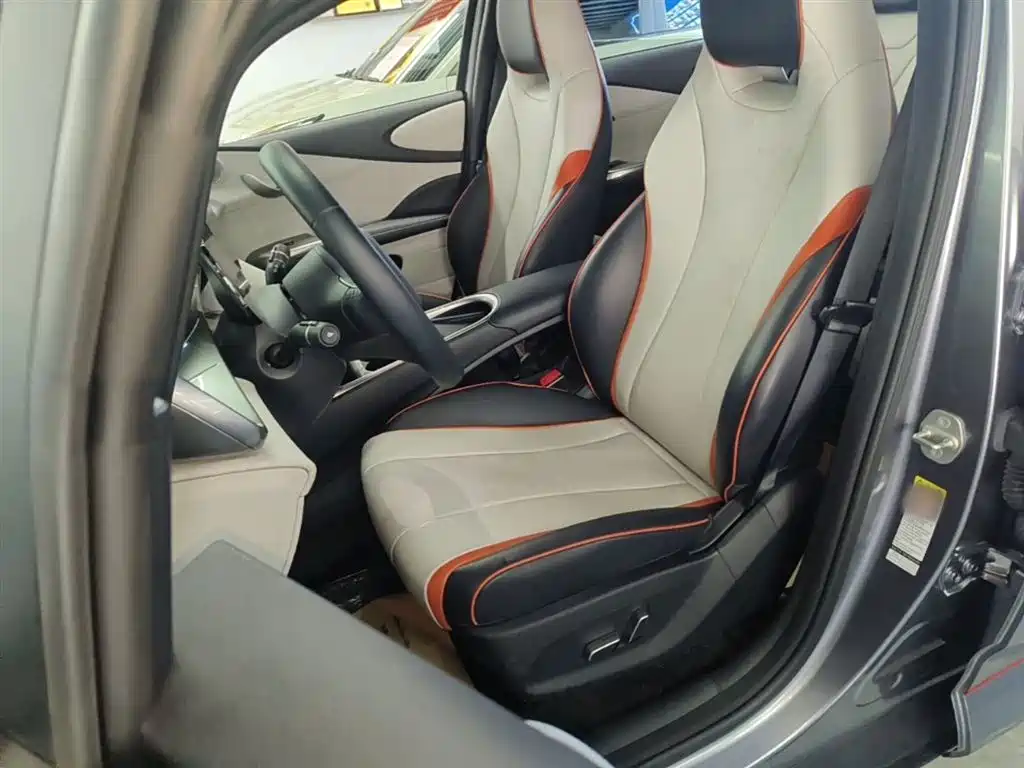 BYD Dolphin 2021 Model 405km Fashion Edition фото 15