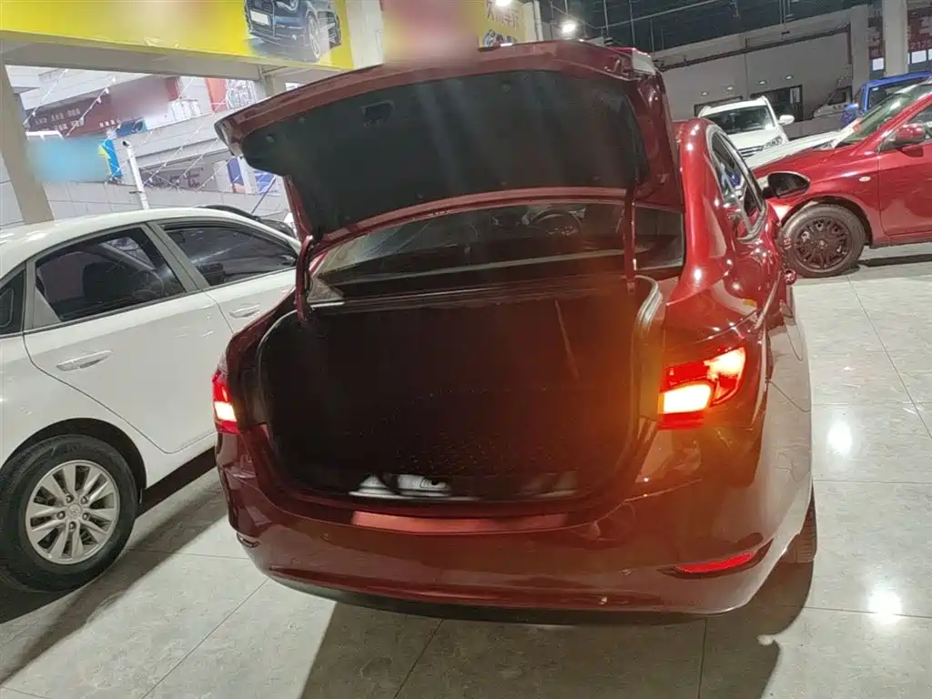 Buick Excelle 2015 15N Automatic Luxury фото 19