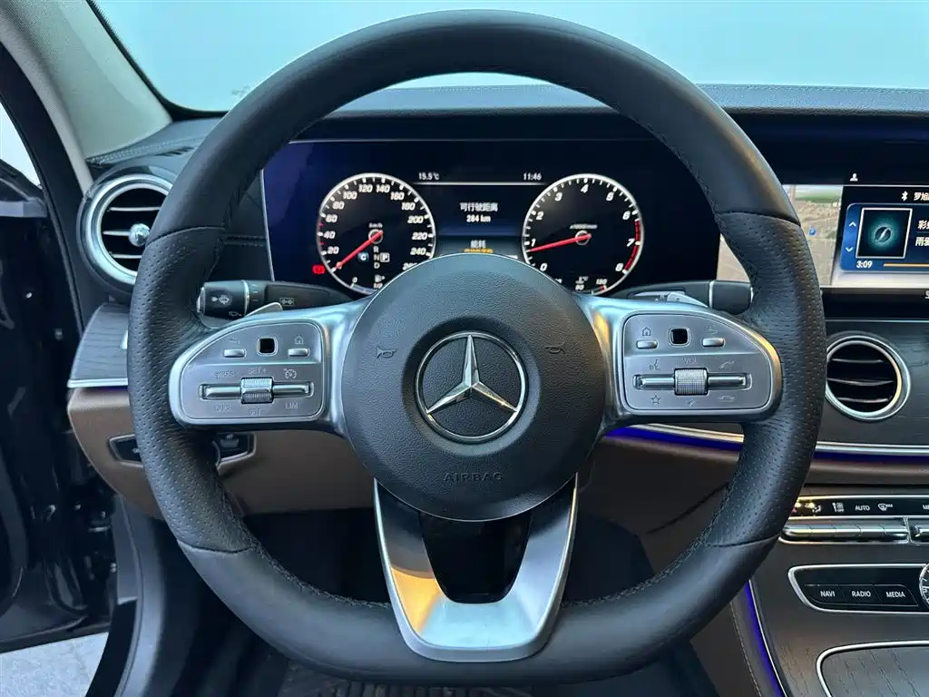 Mercedes-Benz E-Class 2020 Facelift E 300 L Sport Exclusive фото 7