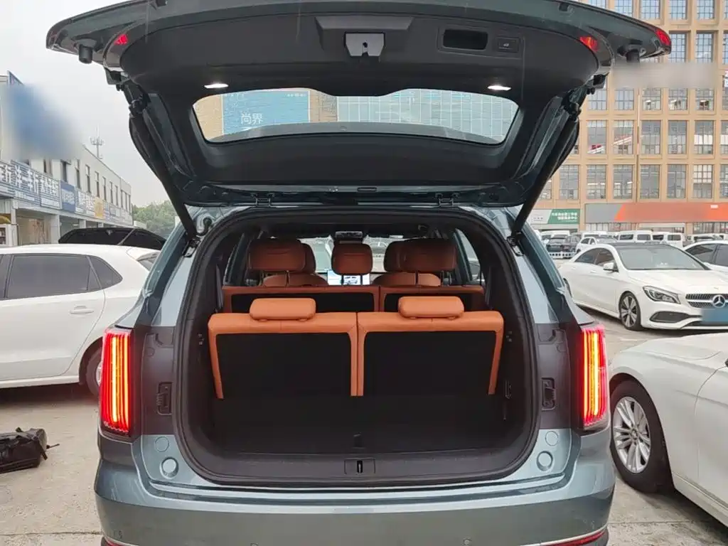Jetour X70L 2025 2025 2.0T Automatic Flagship 7-Seater