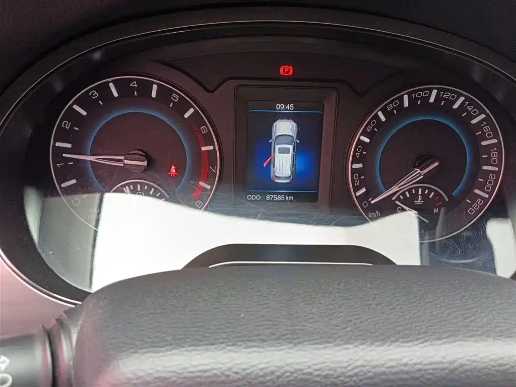 Haval H2 2016 Red Label 1.5T Manual 2WD Luxury фото 5