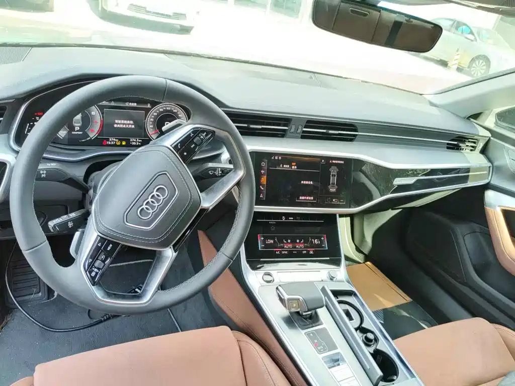 Audi A7L, миниатюра 12