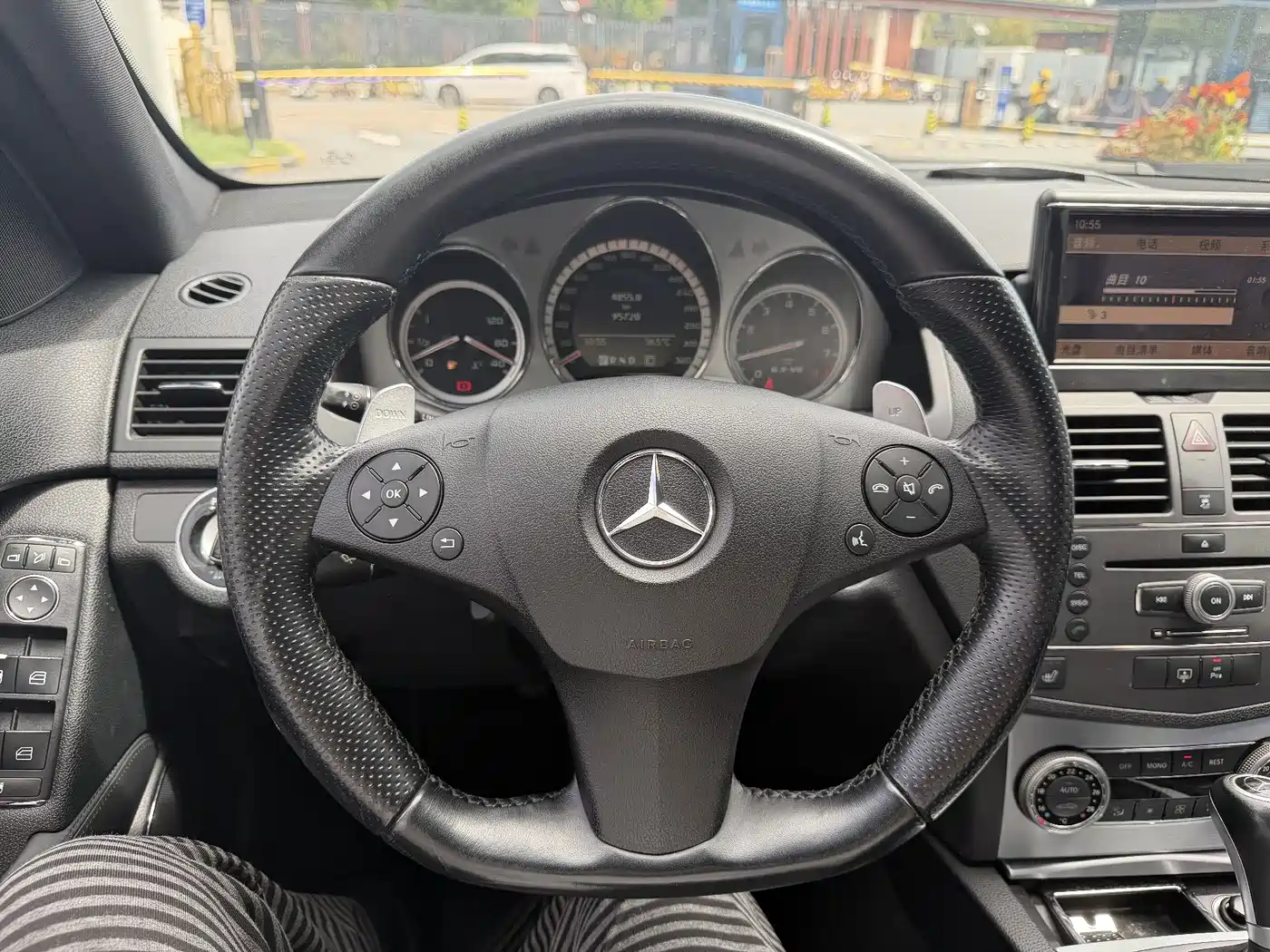 Mercedes-Benz C-Class AMG 2010 2009 AMG C 63 Dynamic
